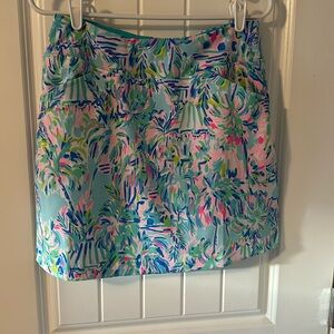 Lilly Pulitzer Luxletic skort size 6